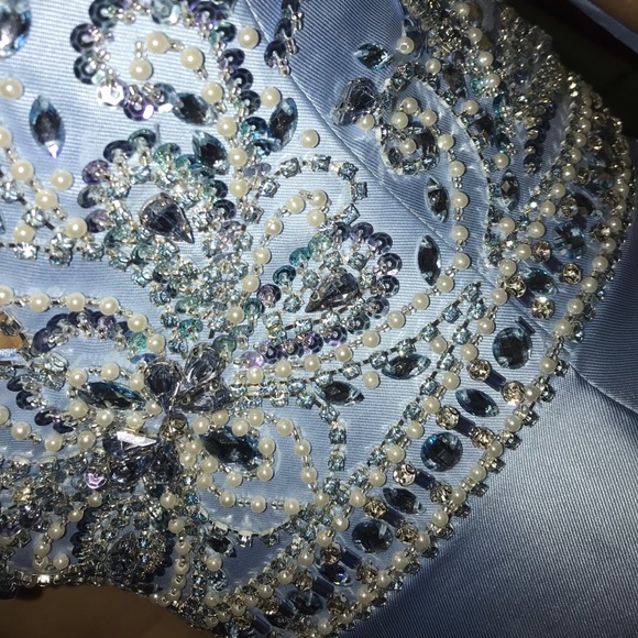 Prom Dress - Picture 5 of 5